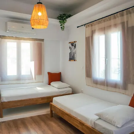 Appartement Arodou And *