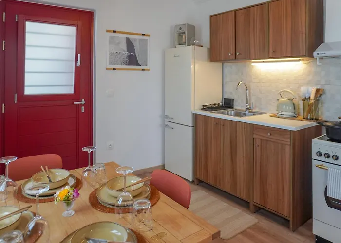 Arodou And Apartmán Mykonos Town